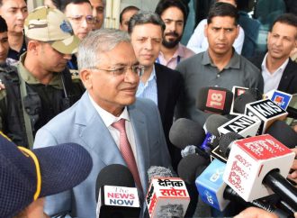 CEC begins 3-day Kashmir visit