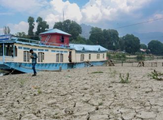 Heatwave peaks in Kashmir