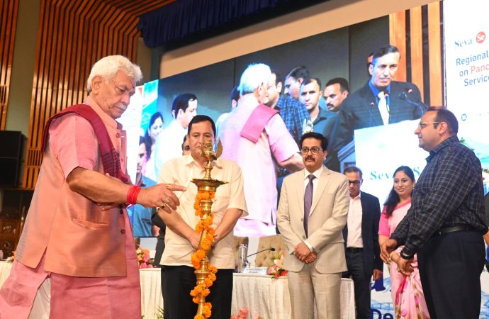 Public service delivery revolutionised in J&K: LG Sinha