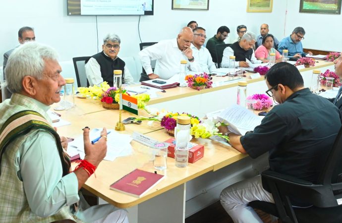 SKUAST-K can emerge as globally competitive agricultural university: LG Sinha
