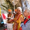LG Sinha invites devotees to join Amarnath Yatra in large numbers
