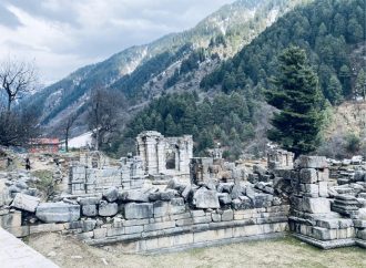 LG orders reopening of Naranag tourist destination after 14-month closure