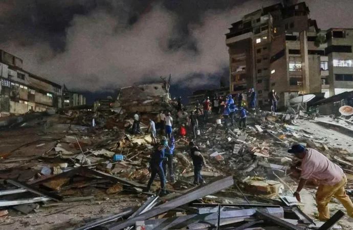 Powerful earthquakes kill at least 164 in Venezuela
