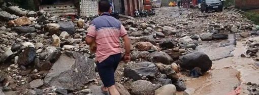 Batote-Kishtwar NH reopens after flash floods; landslide damages Kwar power project