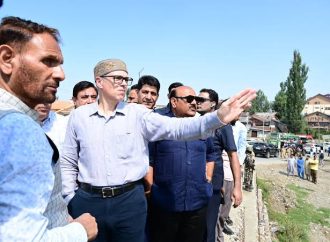 CM Omar visits flood zone