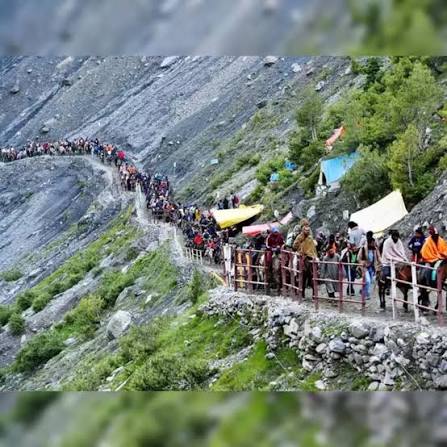Govt restricts Amarnath Yatra media briefings to senior civil, police officials