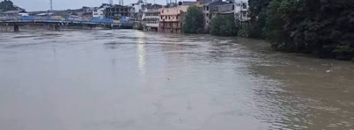 Jhelum rises