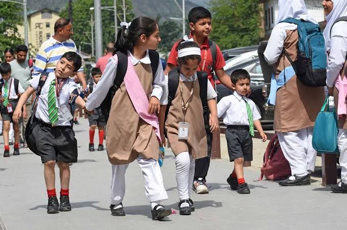 Kashmir schools to close for summer break from July 6 to July 19