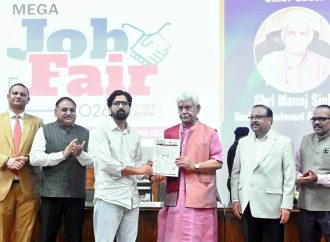 LG Sinha urges youth to build India’s future