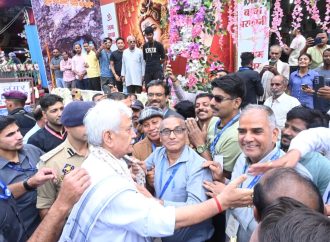 Amarnath Yatra giving J&K economy a lift: LG Sinha