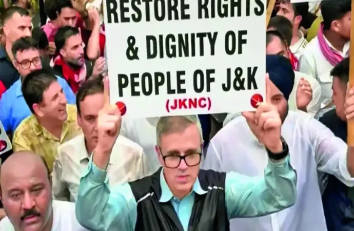 NC protests in Delhi for J&K statehood