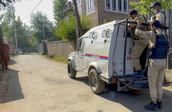 Police conduct raids in Baramulla in investigation under anti-terror law