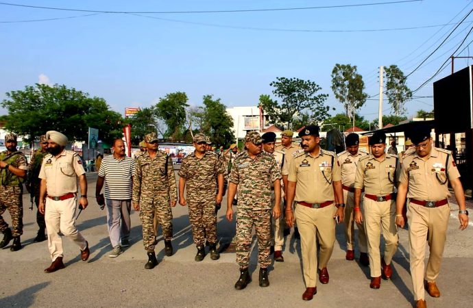 Police tighten security in Kathua during Amarnath Yatra