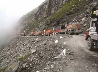 Srinagar-Jammu highway partially reopens