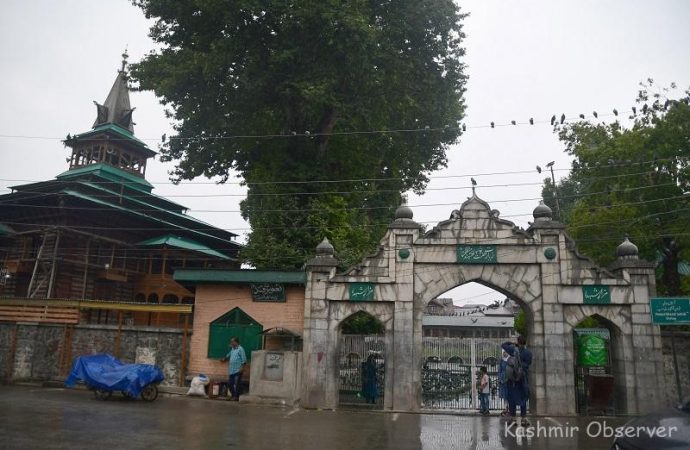 Srinagar parts locked down ahead of Martyrs’ Day