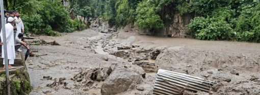 Cloudbursts hit Kashmir
