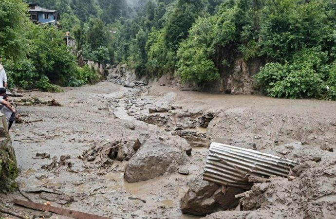 Cloudbursts hit Kashmir