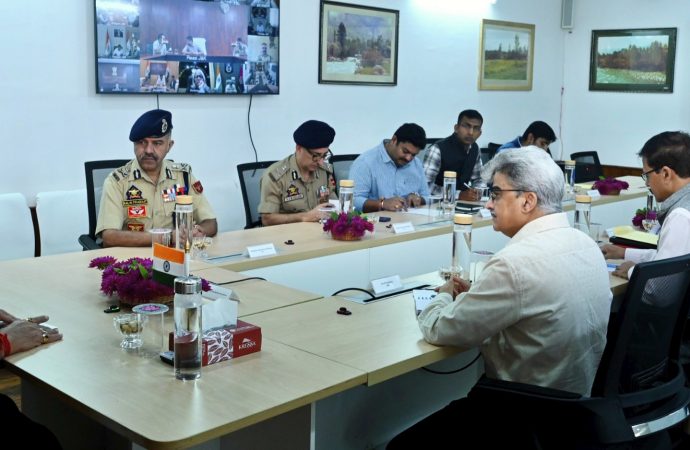 LG Sinha chairs high-level security review meeting
